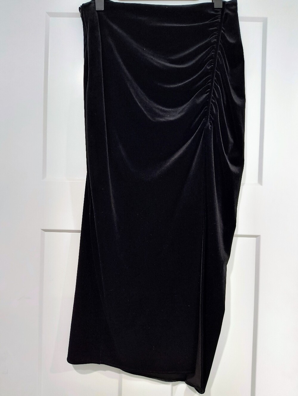 Zara Black Velvet Ruched Maxi Skirt - Picture 2 of 7